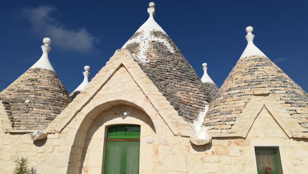Trullo Le Tre Sorelle Чистернино Экстерьер фото