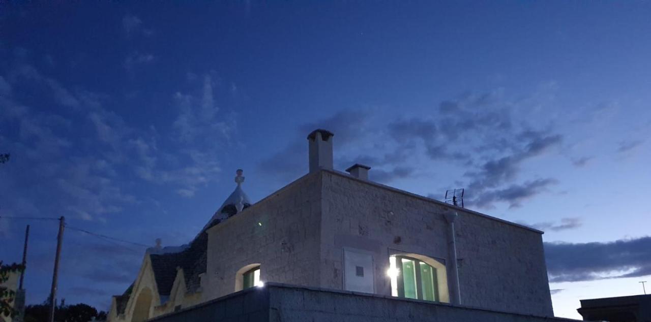 Trullo Le Tre Sorelle Чистернино Экстерьер фото