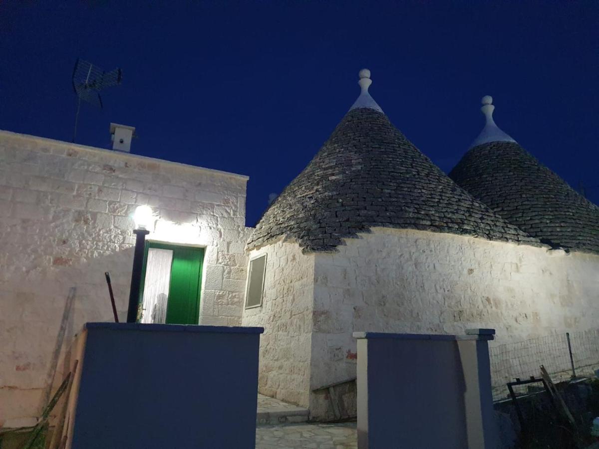 Trullo Le Tre Sorelle Чистернино Экстерьер фото