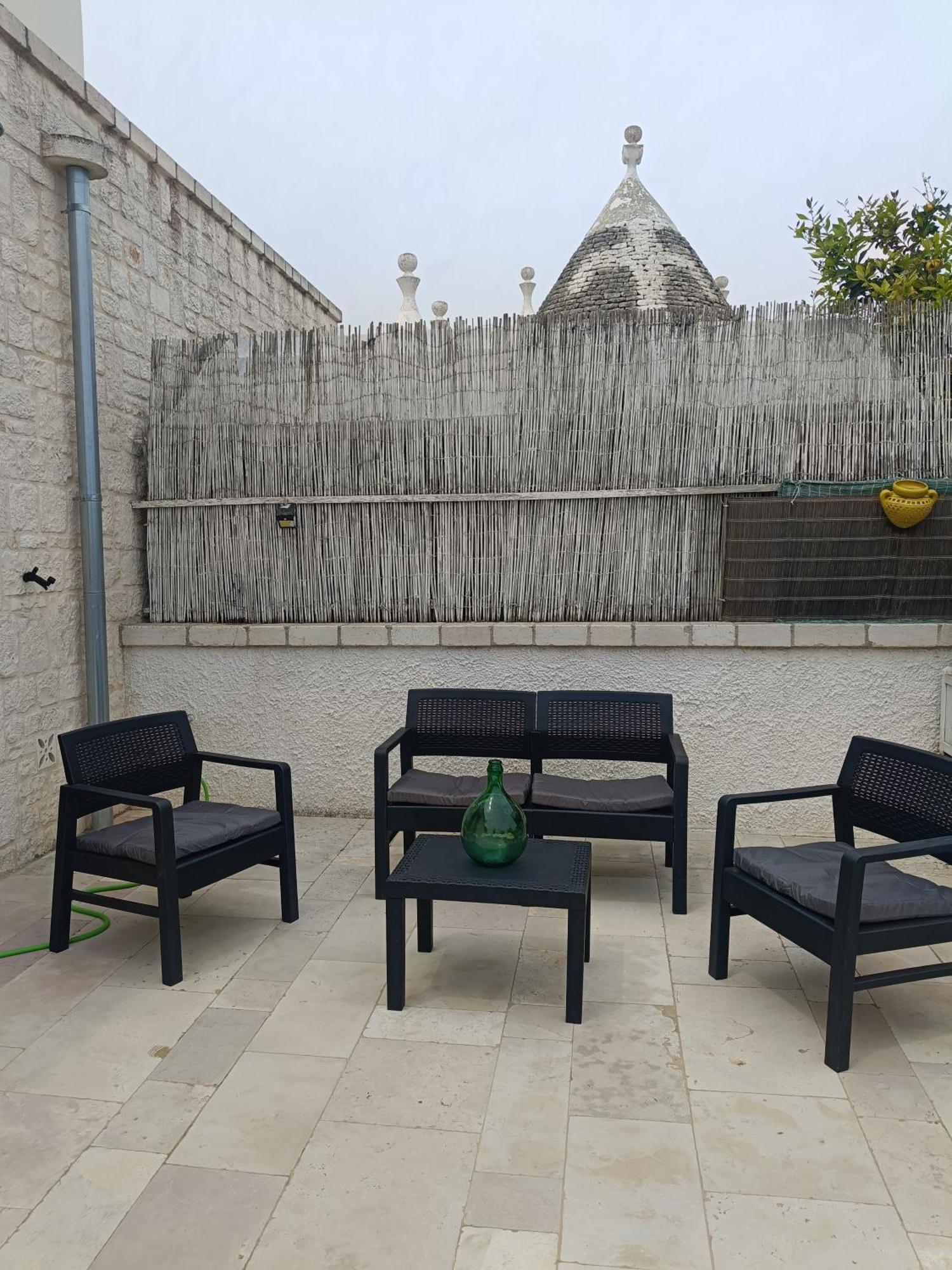Trullo Le Tre Sorelle Чистернино Экстерьер фото