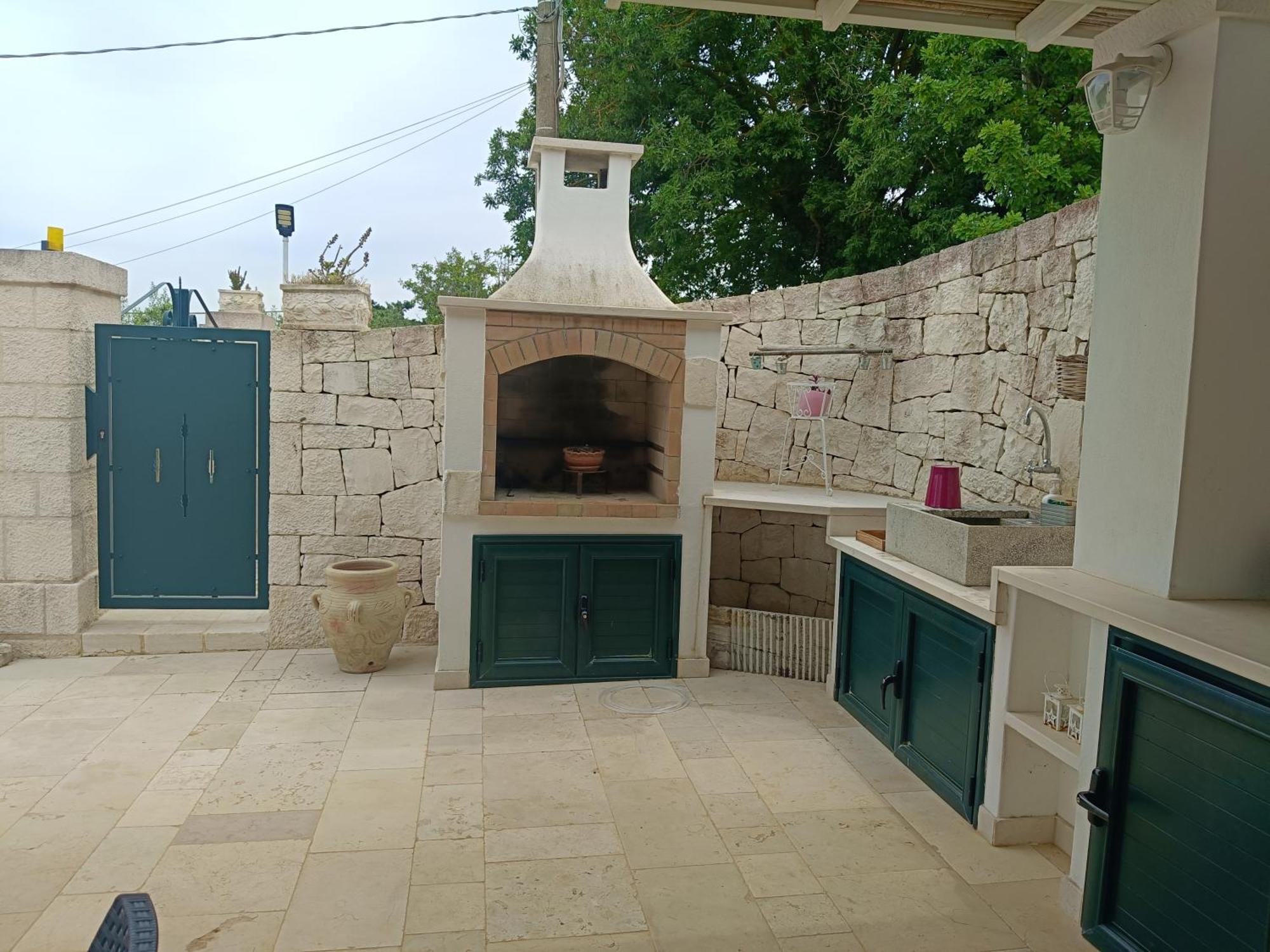 Trullo Le Tre Sorelle Чистернино Экстерьер фото
