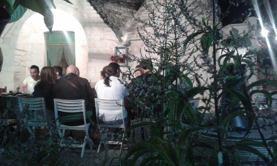 Trullo Le Tre Sorelle Чистернино Экстерьер фото