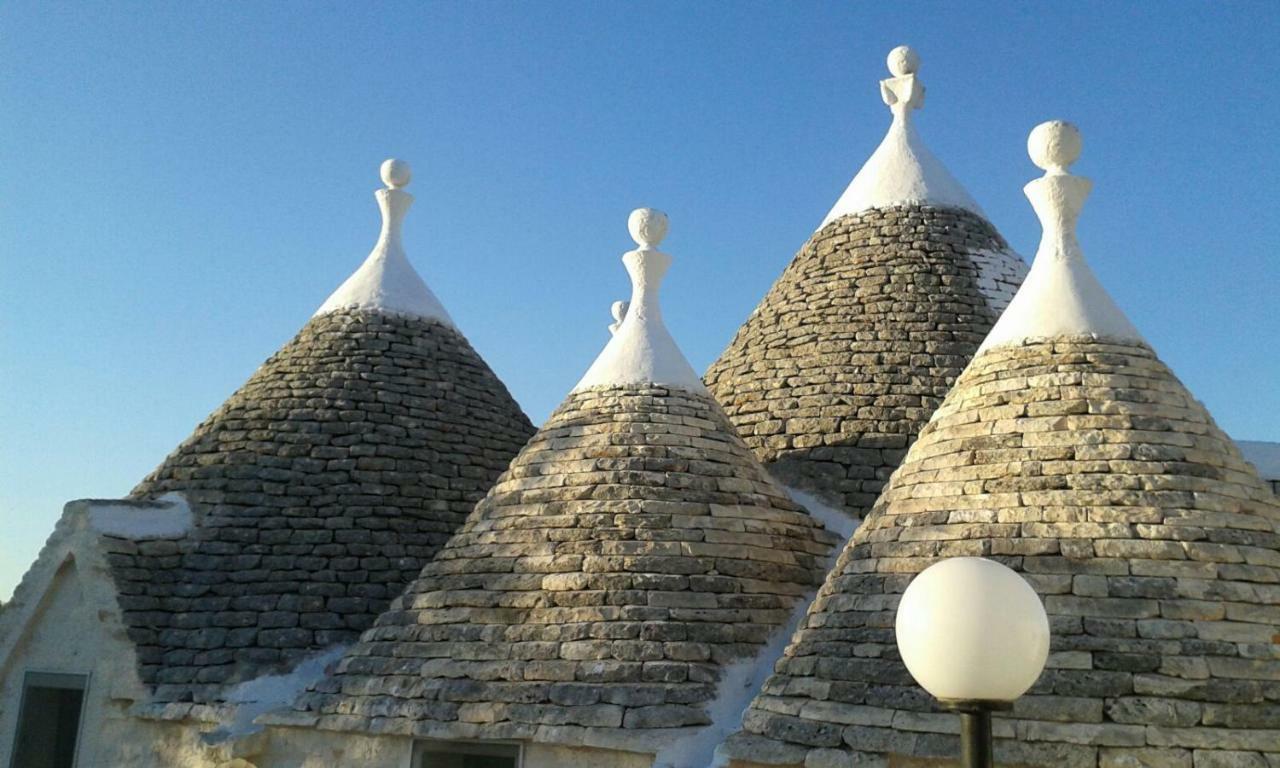 Trullo Le Tre Sorelle Чистернино Экстерьер фото