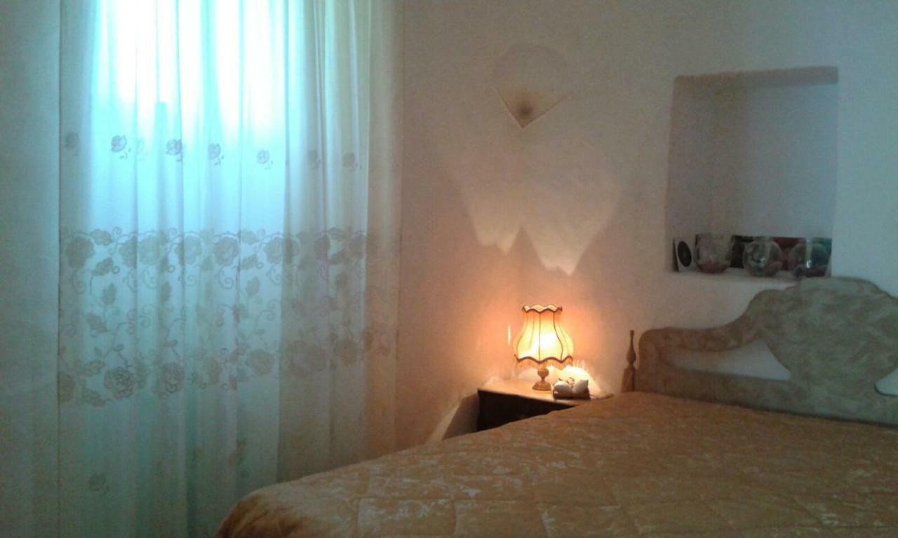 Trullo Le Tre Sorelle Чистернино Экстерьер фото